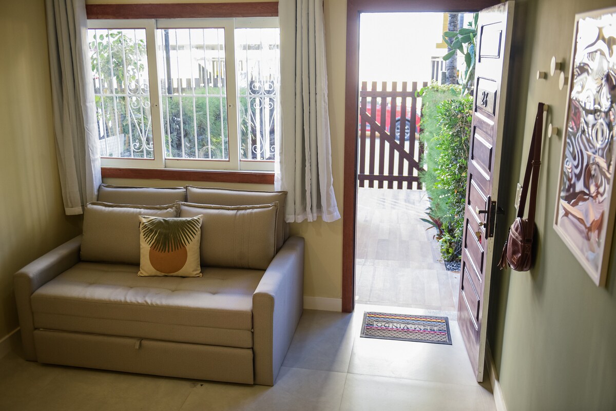 Popular Airbnb listing: Tropical HOUSE 50m from FORTE BEACH in Macaé Rio Das Ostras Cabo Frio