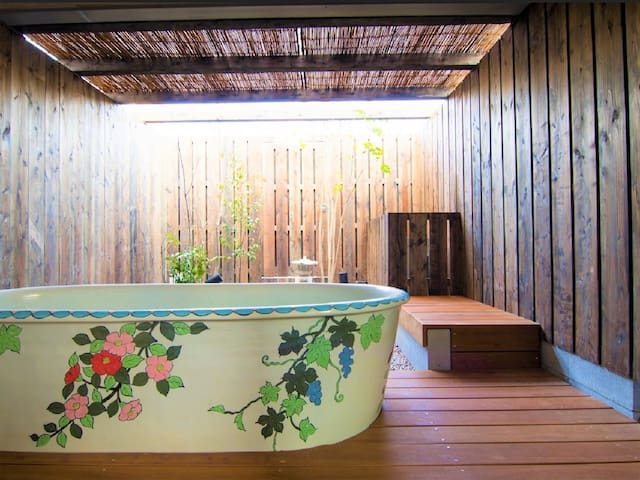 Hostel OSAKA managed Airbnb listing 2