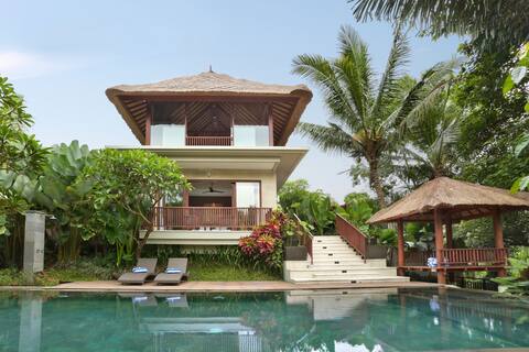 Incredible! 2BR Pool Villa with Jungle View Ubud