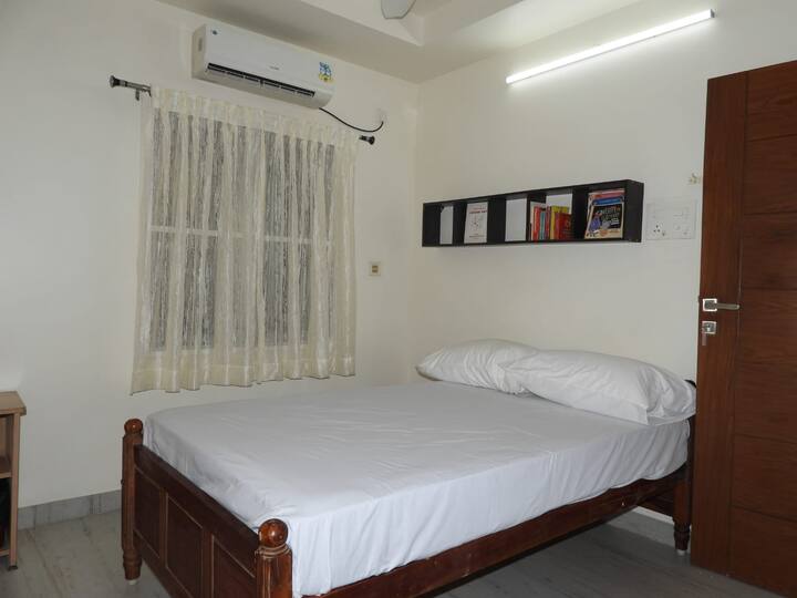 Chumba cha 2 cha kitanda cha ghorofa ya chini