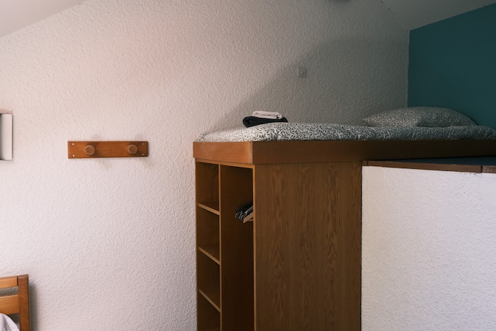 საძინებელი 1