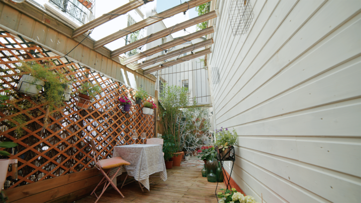 Petite Maison Montmartroise - Paris
