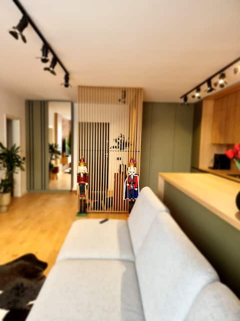 Successful Airbnb property: Luxury Apartment Cluj near Vivo Mall | Parking in Florești