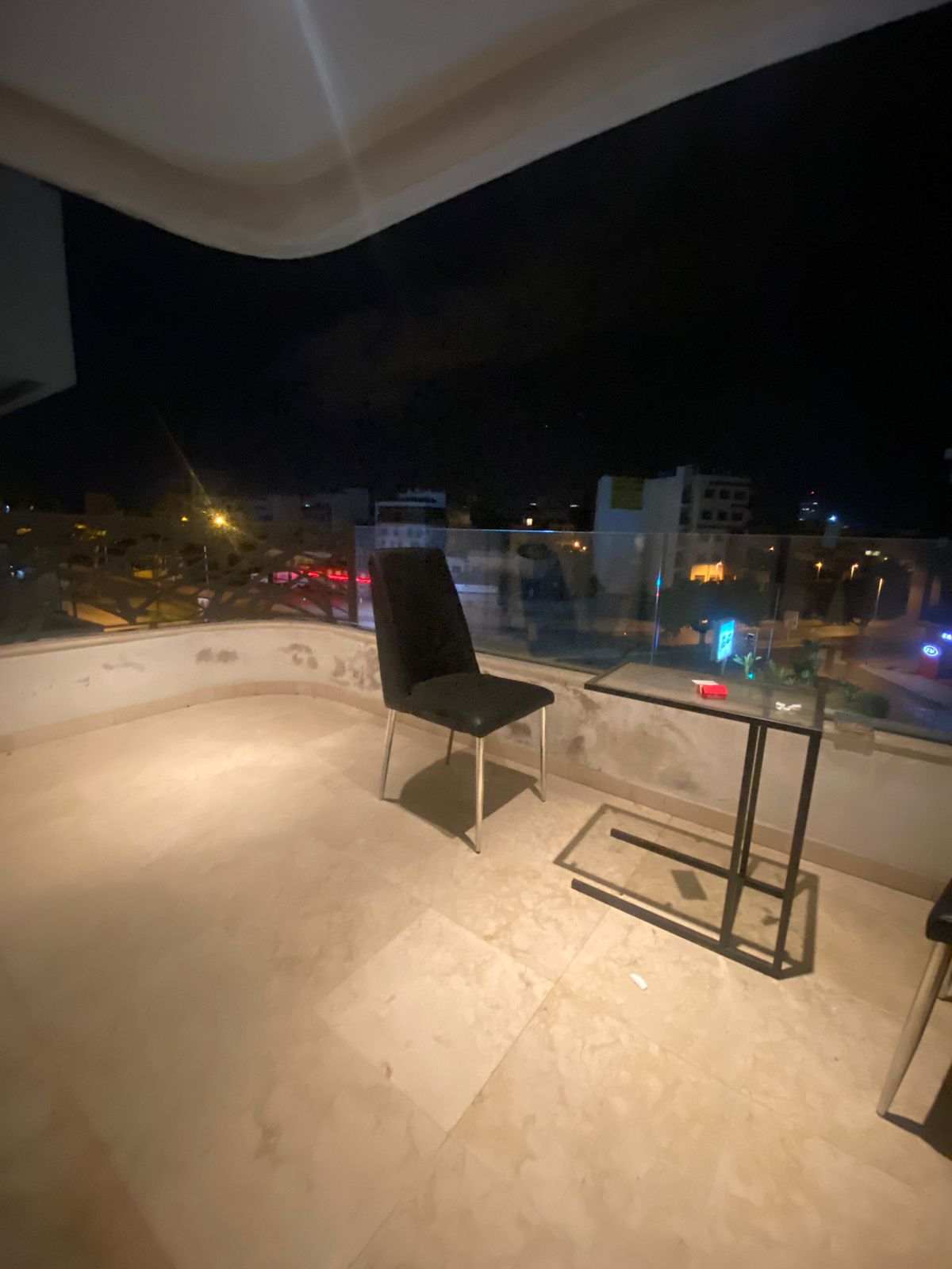 Apartment in Casablanca  Studio  1 bed  3 bathrooms - image 2