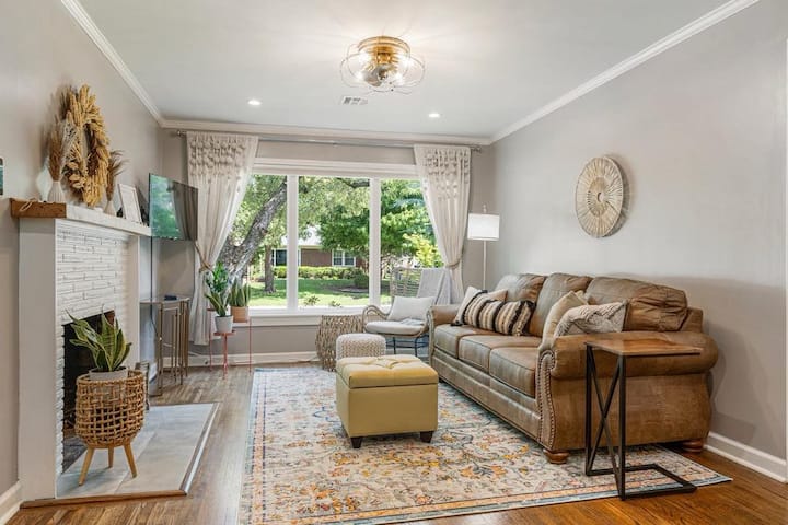 Boho Chic Close To Downtown - Tulsa, OK