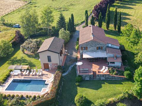I Ginepri exclusive CountryHouse, 15 pax, w/pool