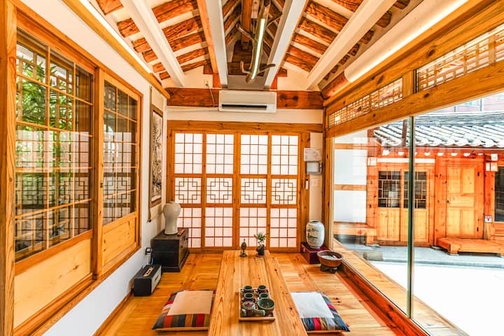 Hanok Hotel Eden Seochon Branch -