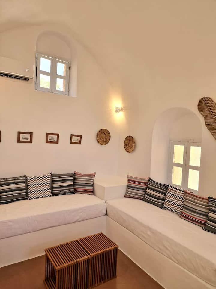 Santorini-treasures Margarita Villa Traditional - Santorini