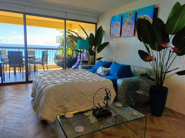 Direct Ocean Waikiki Beach Tower gallery image 3