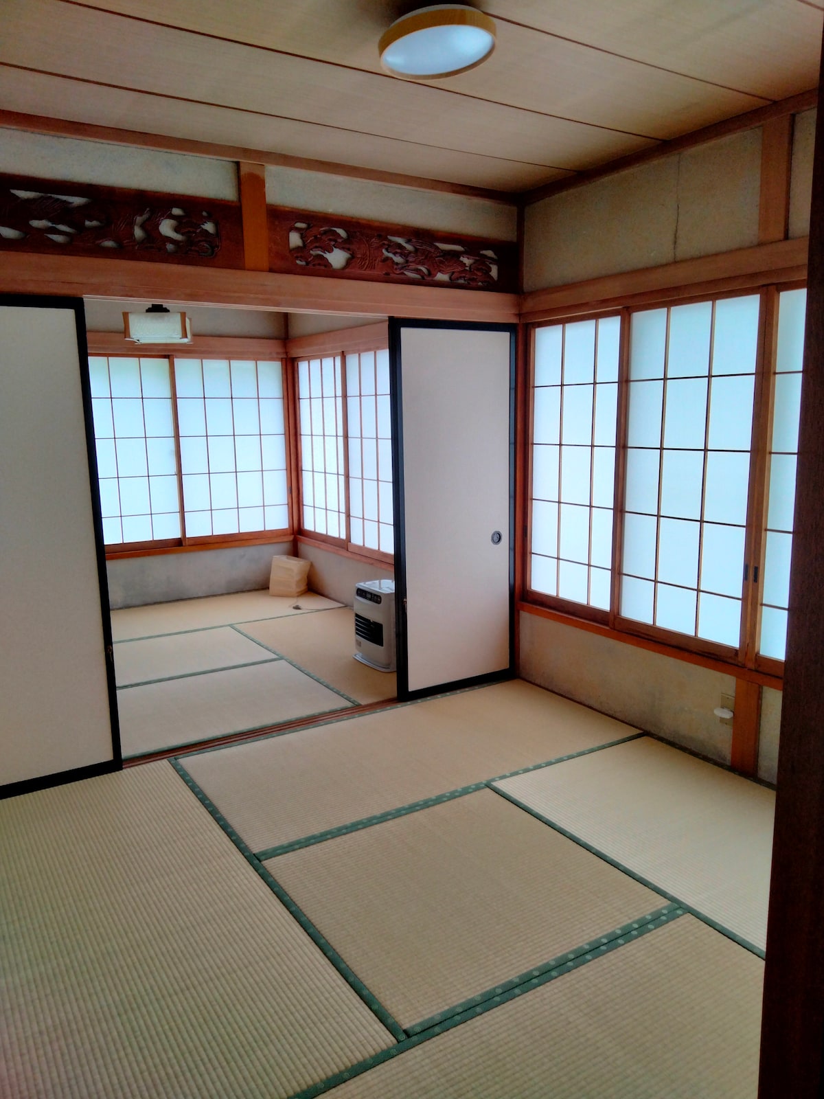 民泊4.5:女性のお一人様歓迎の宿 - 借りられる一軒家 - 北杜市、山梨県 