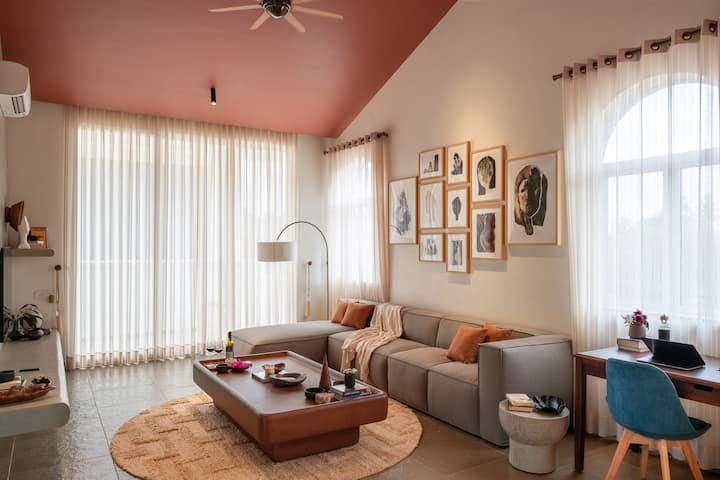 Living room 2 image 1
