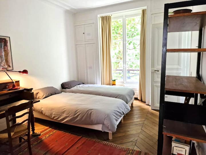 غرفة النوم 2