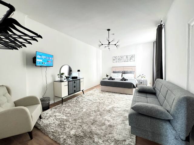 HolidayHome Apartments | 3-Room Apt. in Berlin gallery image 2