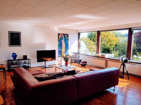 Villa fra 60'is closer to beach and by