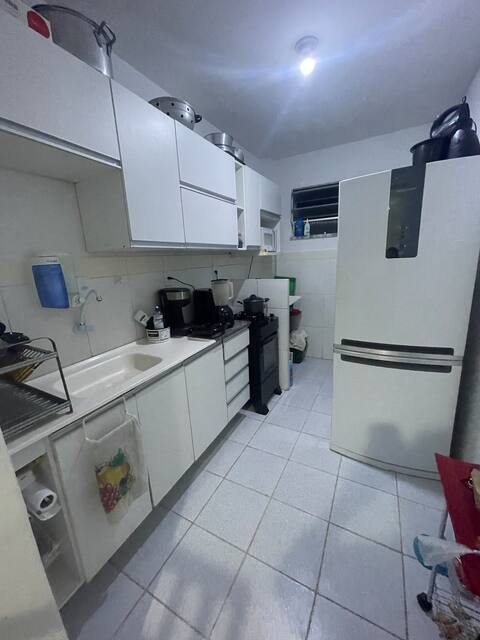 Portal da Barra 2km from Praia, ground floor.