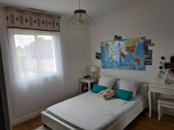 Habitación de viaje cama para 2 personas 140 x 190