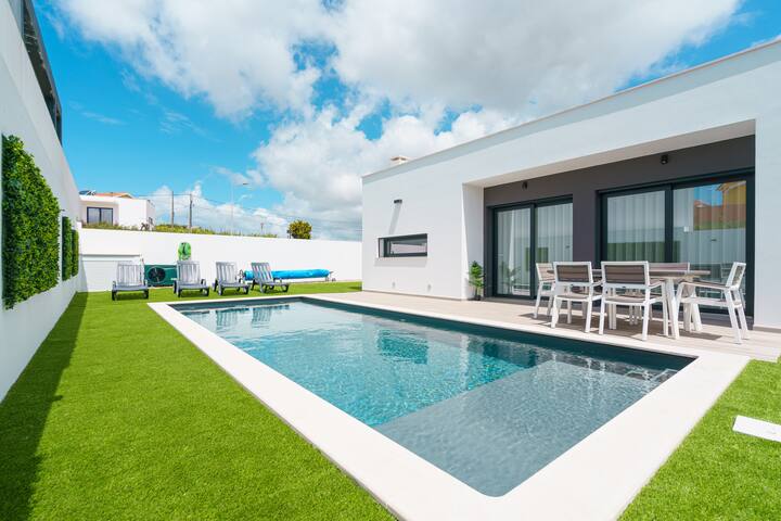 Villa Venus, with jacuzzi and private pool gallery image 4