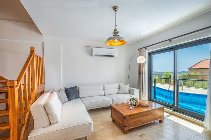 White Garden Villas 
Villa Kekova - Каш