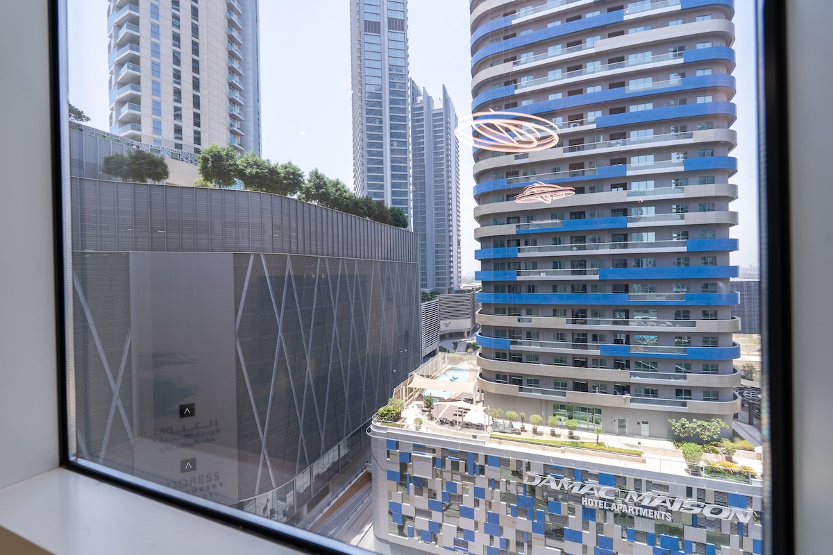 1 Bedroom Furnished Apartment with City View · III — photo 5