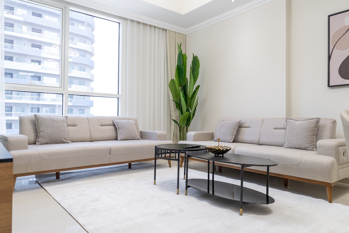 1 Bedroom Furnished Apartment with City View · III — photo 3