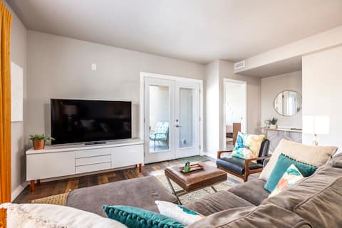 Successful Airbnb property: Mountain Views - New Apt Suite in Draper