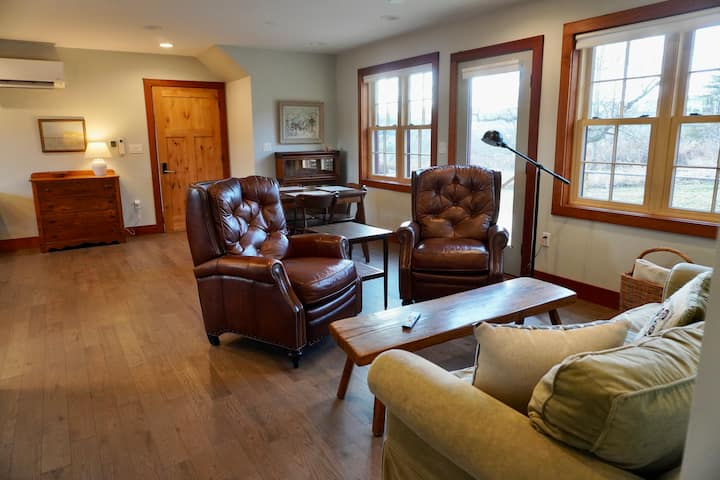Quiet Country Retreat - Charlestown, NH