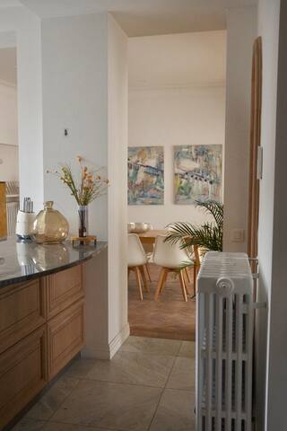 Elegante dokterswoning, in het centrum van Gent