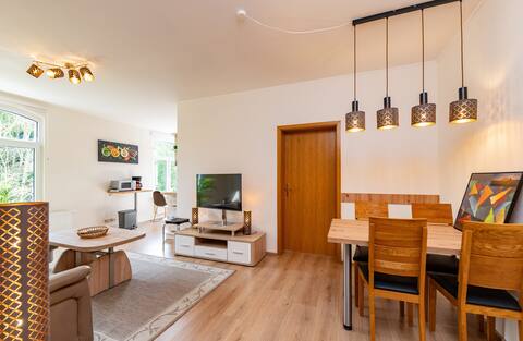 Erfolgreiche Airbnb-Immobilie: Vacation home - old power station - in Eisenach