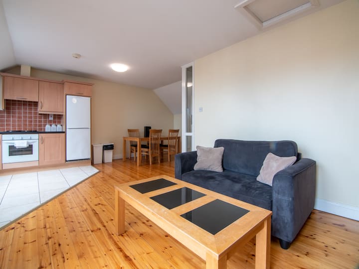 2-bedroom Galway City Apartment - Galway
