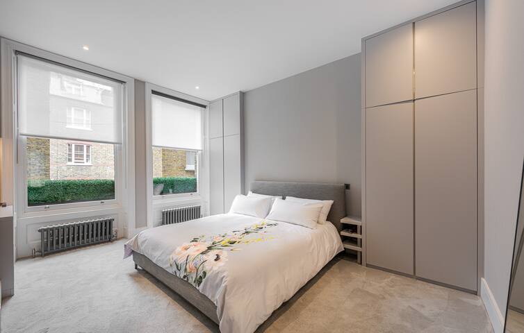 Drayton Gardens Apartment. gallery image 3