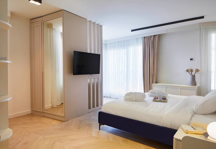 3 Bedroom Dublex in Central New Residence gallery image 5