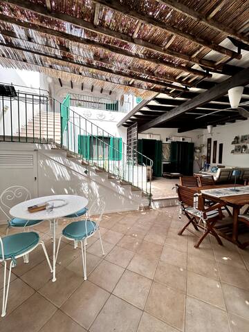 8 posti – Villa sul mare Punta Prosciutto Salento gallery image 2