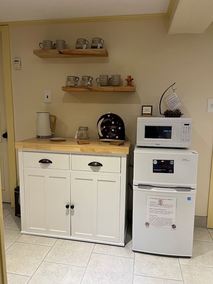 Quiet Accommodation Walkable To Downtown - Orillia