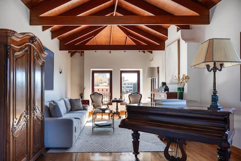 Top Airbnb: Dio Residence I: Artful Living with Harbor Views in 1η κοινότητα ηρακλείου κεντρική