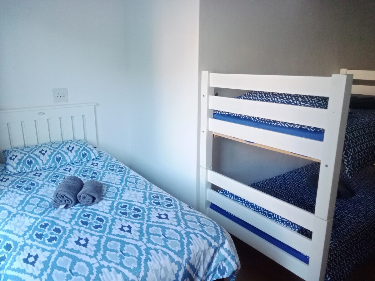 საძინებელი 1