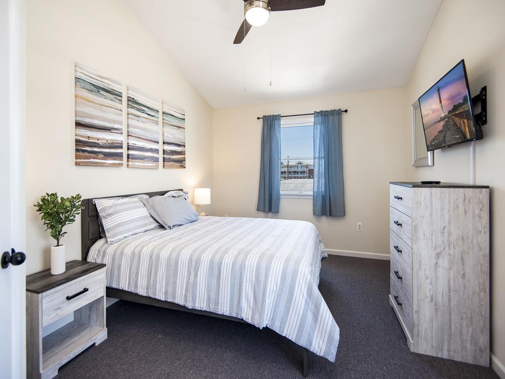 Dhomë gjumi në katin e 3-të me krevat dopio "