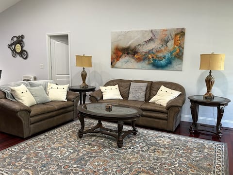 Successful Airbnb property: Hiwassee Hideaway in Cleveland