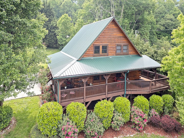 Longhorn Lodge - Maggie Valley, NC