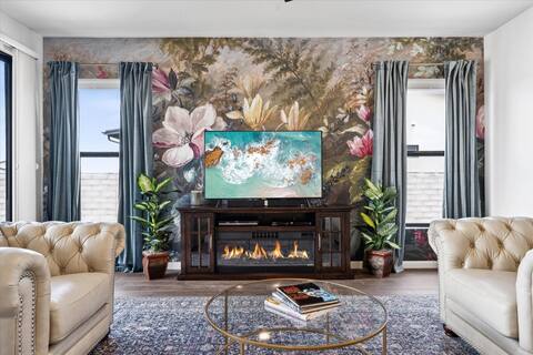 Stunning 3 Bed, 2 Bath Home