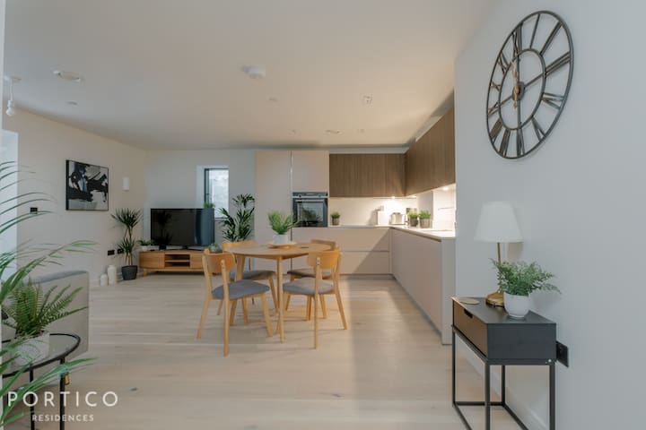 Stunning 3-bed apartment in Wandsworth