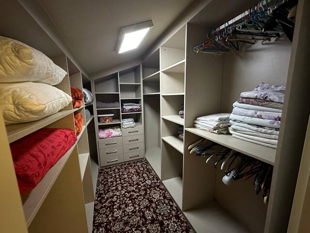 Spacious Family Apartment 4+2 gallery image 5