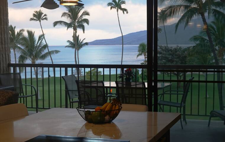 Renovation! True oceanfront Views! 2BDR 2Ba