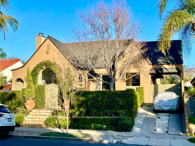 Beautiful 1920s Hacienda in LA
