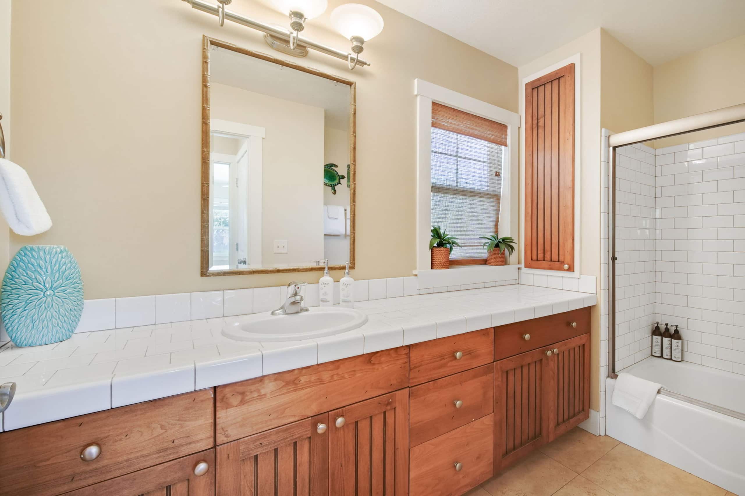 Home in Princeville · ★4.91 · 3 bedrooms · 3 beds · 3 baths - Image 31