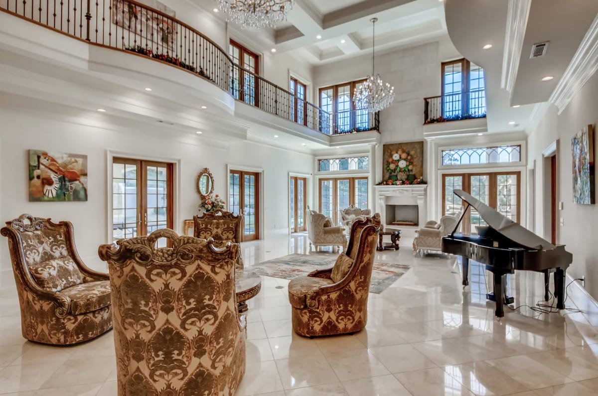 Luxury Mansion (12,900 sqft) on 54+ Acres w/ Pool