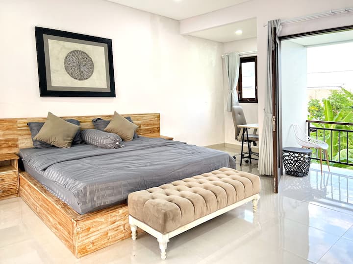 Jola Studio Apartment Sanur Bali Unit 1 Near Beach