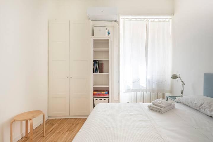 Trastevere Penthouse gallery image 4