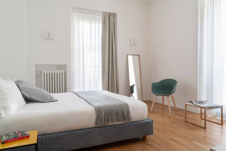 Santa Cecilia 2, Trilocale Deluxe|Brera Apartments gallery image 2