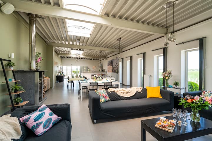 Lozer Dorp - Nazareth, Belgium