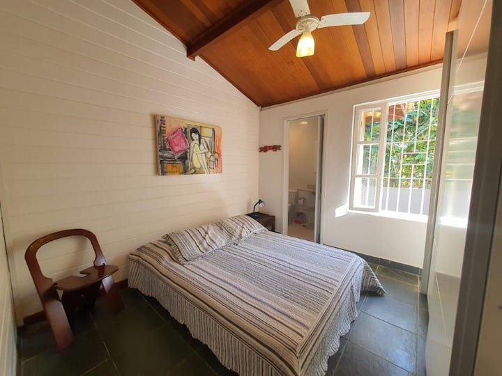 საძინებელი 1